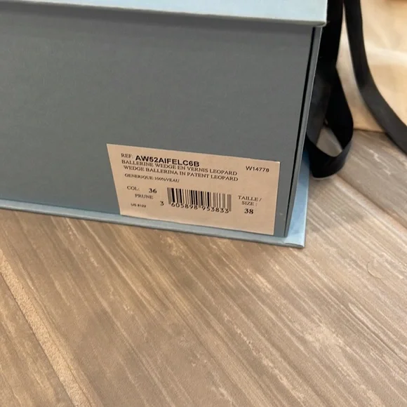 Lanvin burgundy patent wedge ballet shoes, size 38 (8 us) - Picture 4 of 8